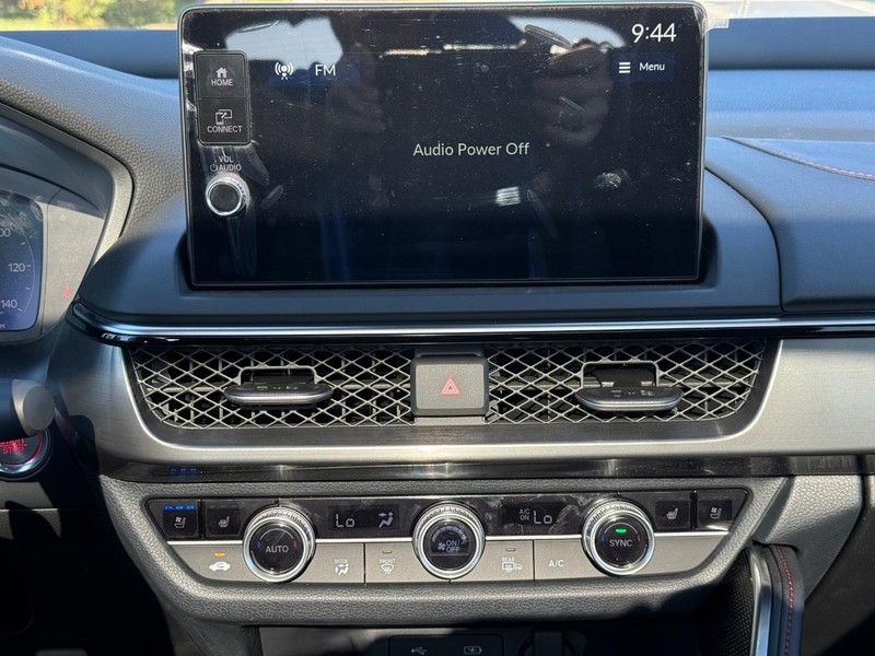 Acura ADX Vehicle Full-screen Gallery Image 09