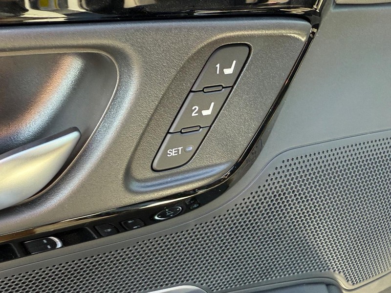 Acura ADX Vehicle Full-screen Gallery Image 11