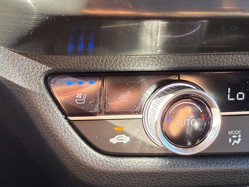 Acura ADX Vehicle Full-screen Gallery Image 17