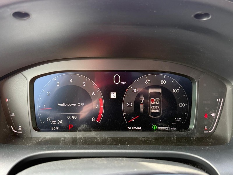 Acura ADX Vehicle Full-screen Gallery Image 15