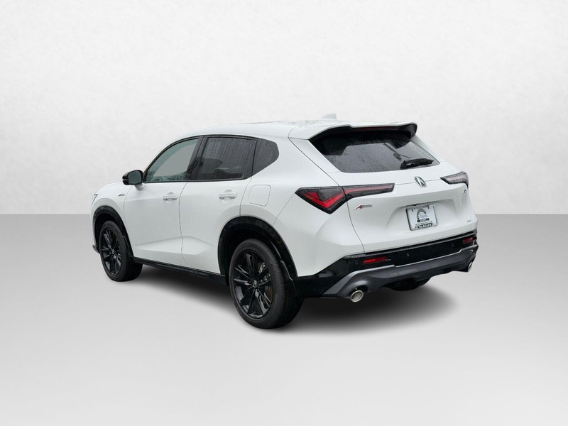 Acura ADX Vehicle Full-screen Gallery Image 03