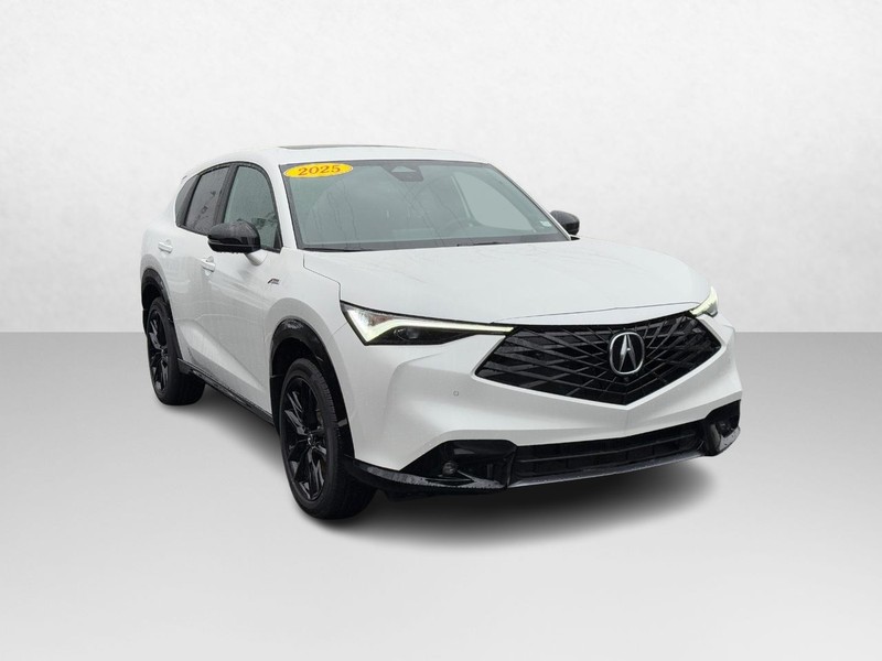 Acura ADX Vehicle Full-screen Gallery Image 09