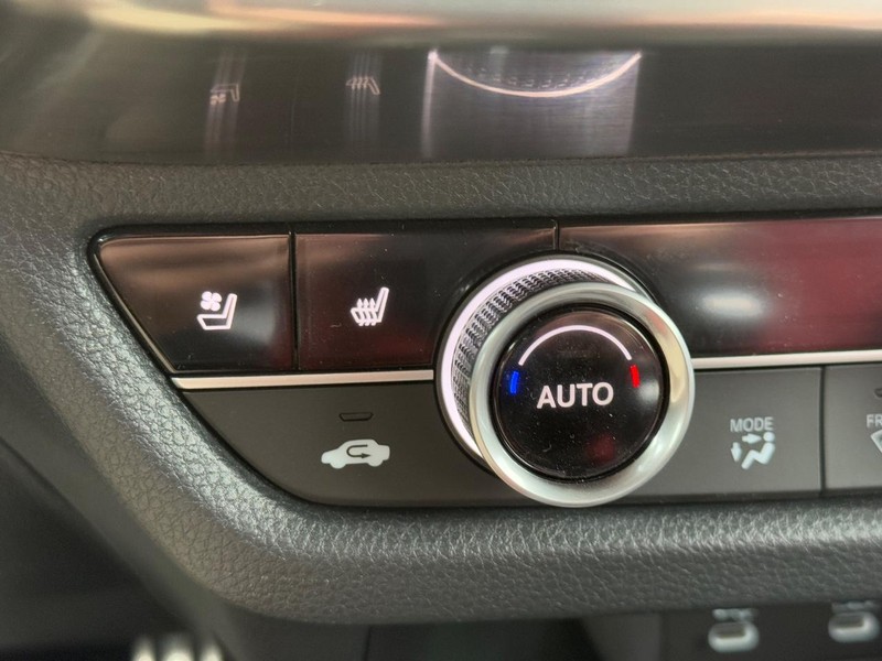 Acura ADX Vehicle Full-screen Gallery Image 23