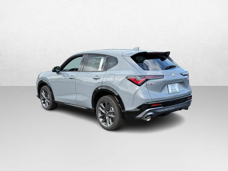 Acura ADX Vehicle Full-screen Gallery Image 03