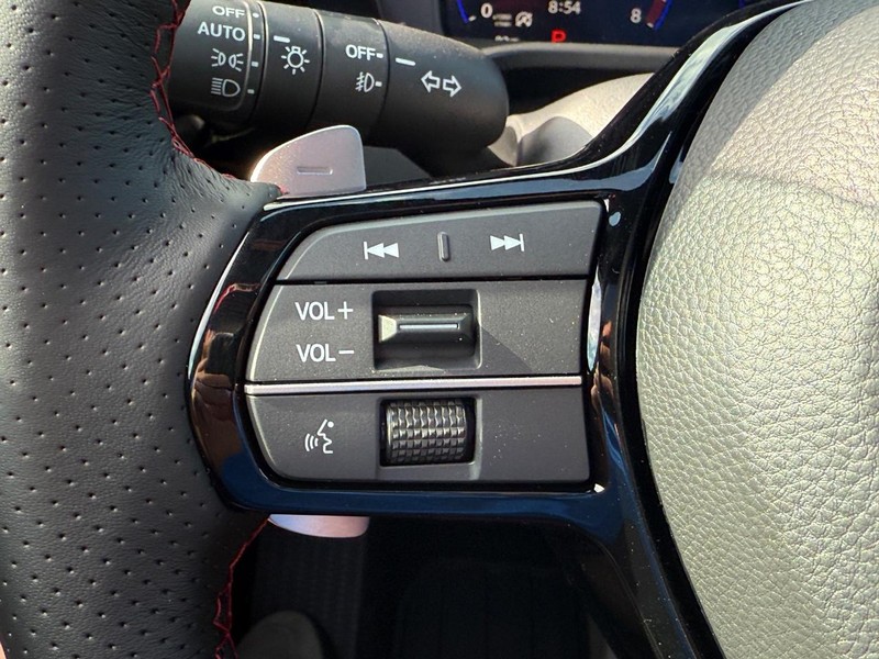 Acura ADX Vehicle Full-screen Gallery Image 12