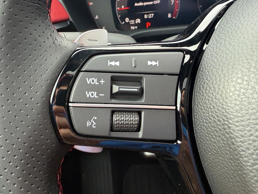 Acura ADX Vehicle Full-screen Gallery Image 12