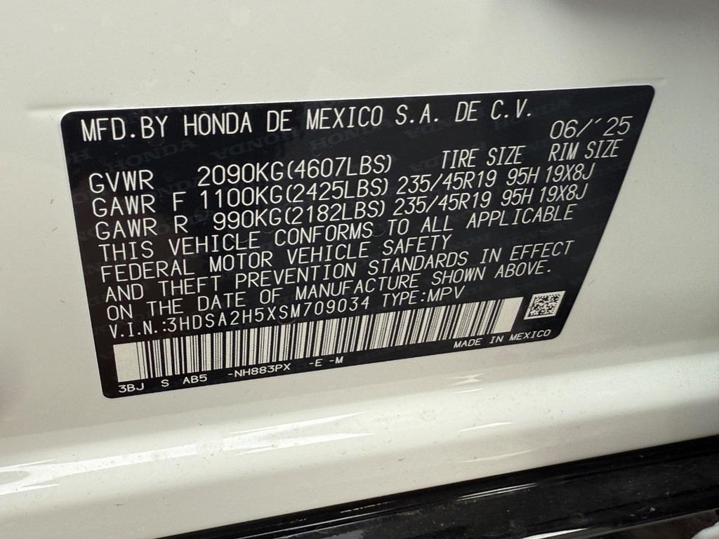 Acura ADX Vehicle Full-screen Gallery Image 18