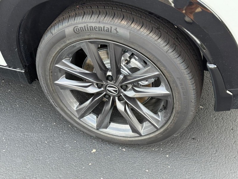 Acura ADX Vehicle Full-screen Gallery Image 05