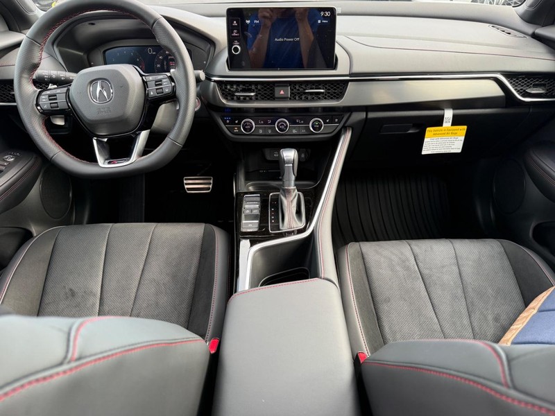 Acura ADX Vehicle Full-screen Gallery Image 07