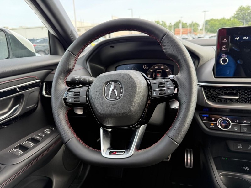 Acura ADX Vehicle Full-screen Gallery Image 08