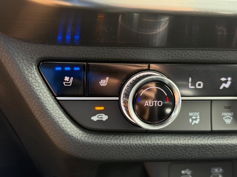 Acura ADX Vehicle Full-screen Gallery Image 16