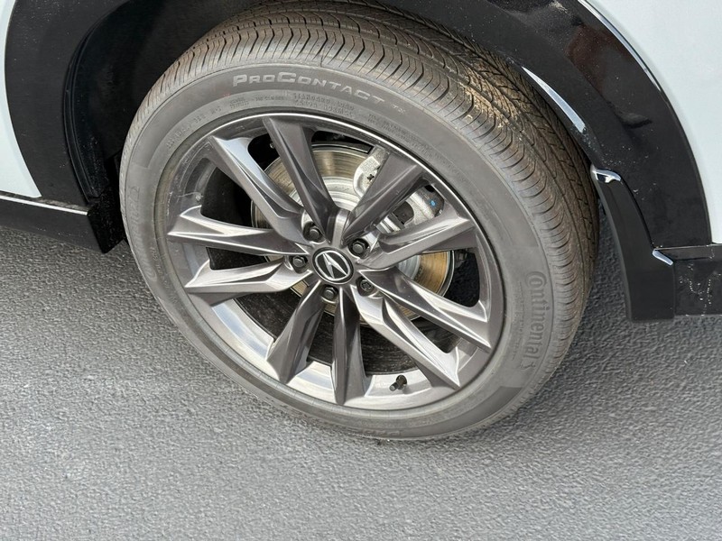 Acura ADX Vehicle Full-screen Gallery Image 05