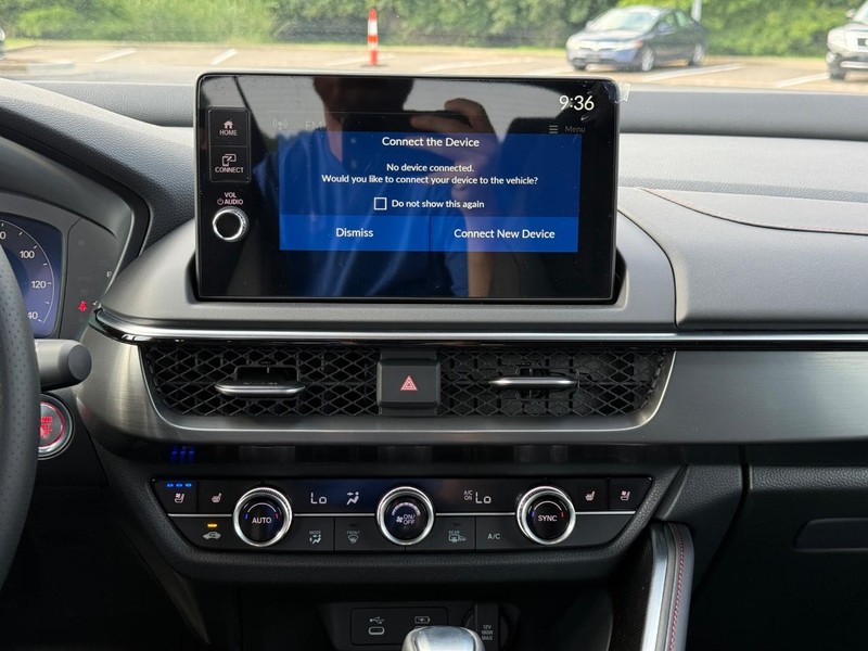 Acura ADX Vehicle Full-screen Gallery Image 09