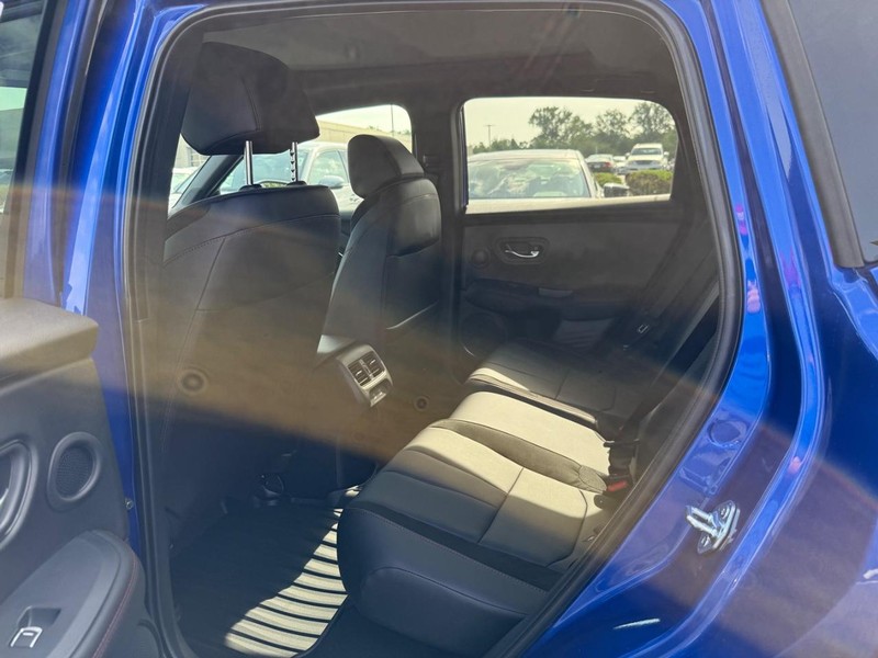 Acura ADX Vehicle Full-screen Gallery Image 06