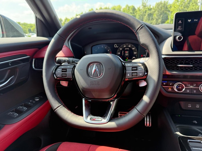 Acura ADX Vehicle Full-screen Gallery Image 08