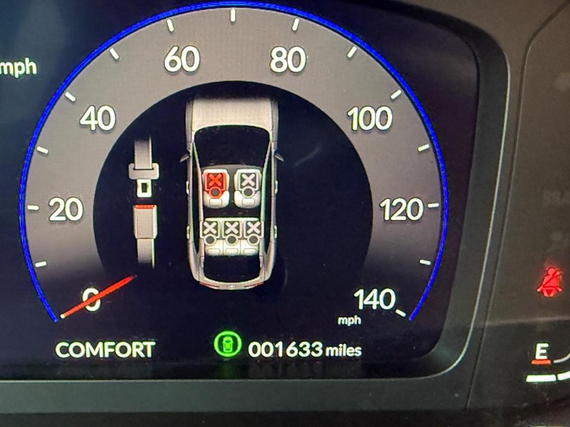 Acura ADX Vehicle Full-screen Gallery Image 15