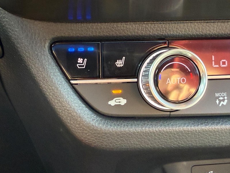 Acura ADX Vehicle Full-screen Gallery Image 17