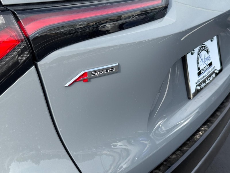 Acura ADX Vehicle Full-screen Gallery Image 04