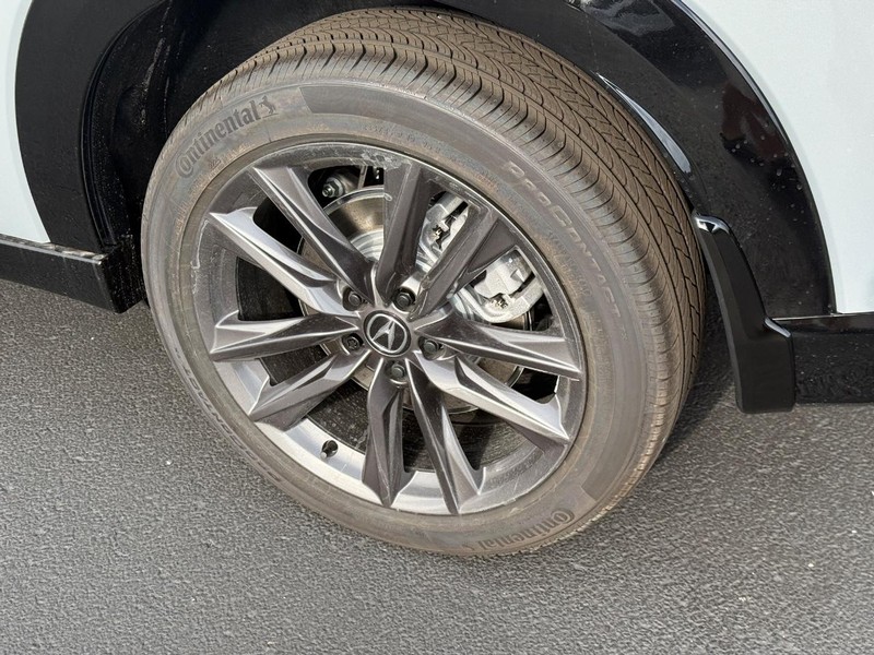 Acura ADX Vehicle Full-screen Gallery Image 05