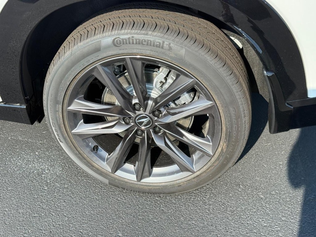 Acura ADX Vehicle Full-screen Gallery Image 05
