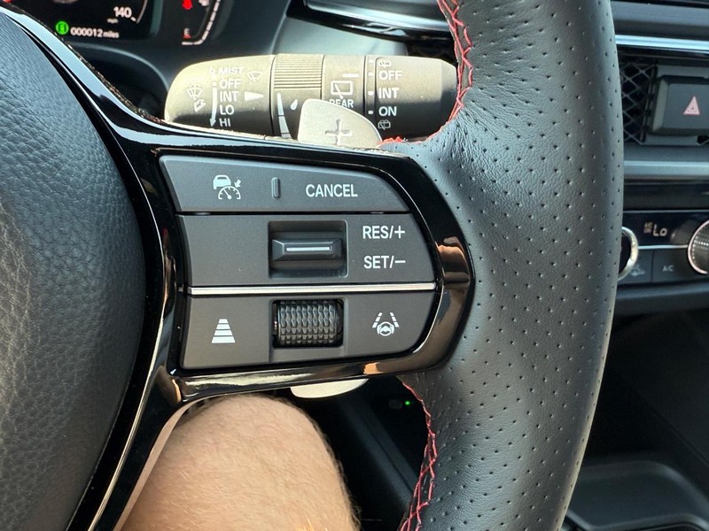 Acura ADX Vehicle Full-screen Gallery Image 13