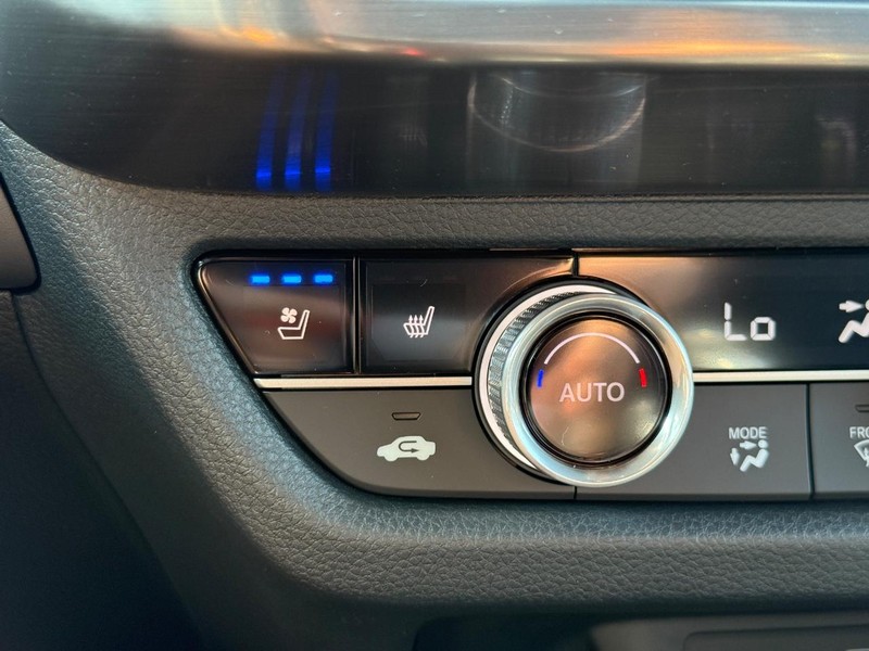 Acura ADX Vehicle Full-screen Gallery Image 17