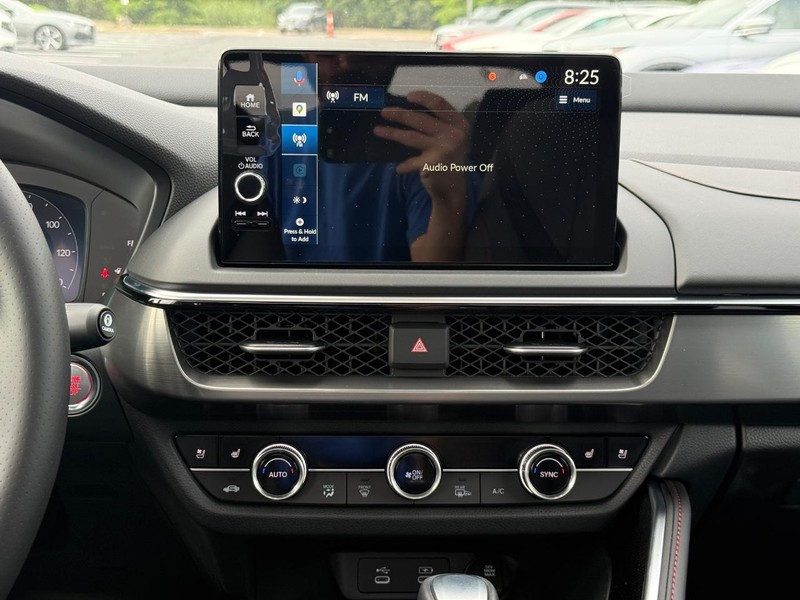 Acura ADX Vehicle Full-screen Gallery Image 09