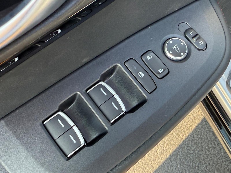 Acura ADX Vehicle Full-screen Gallery Image 10