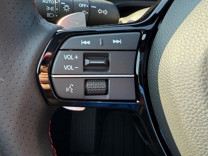 Acura ADX Vehicle Full-screen Gallery Image 12