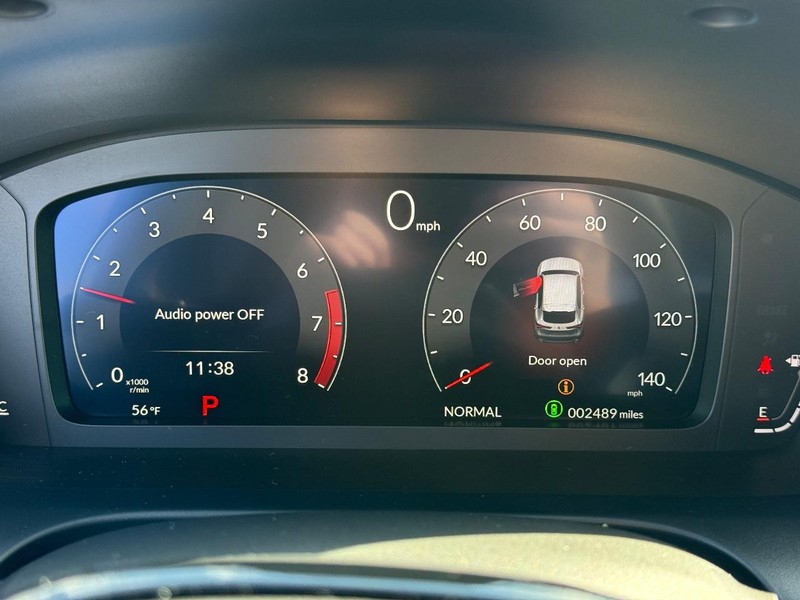 Acura ADX Vehicle Full-screen Gallery Image 14