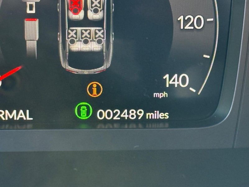 Acura ADX Vehicle Full-screen Gallery Image 15