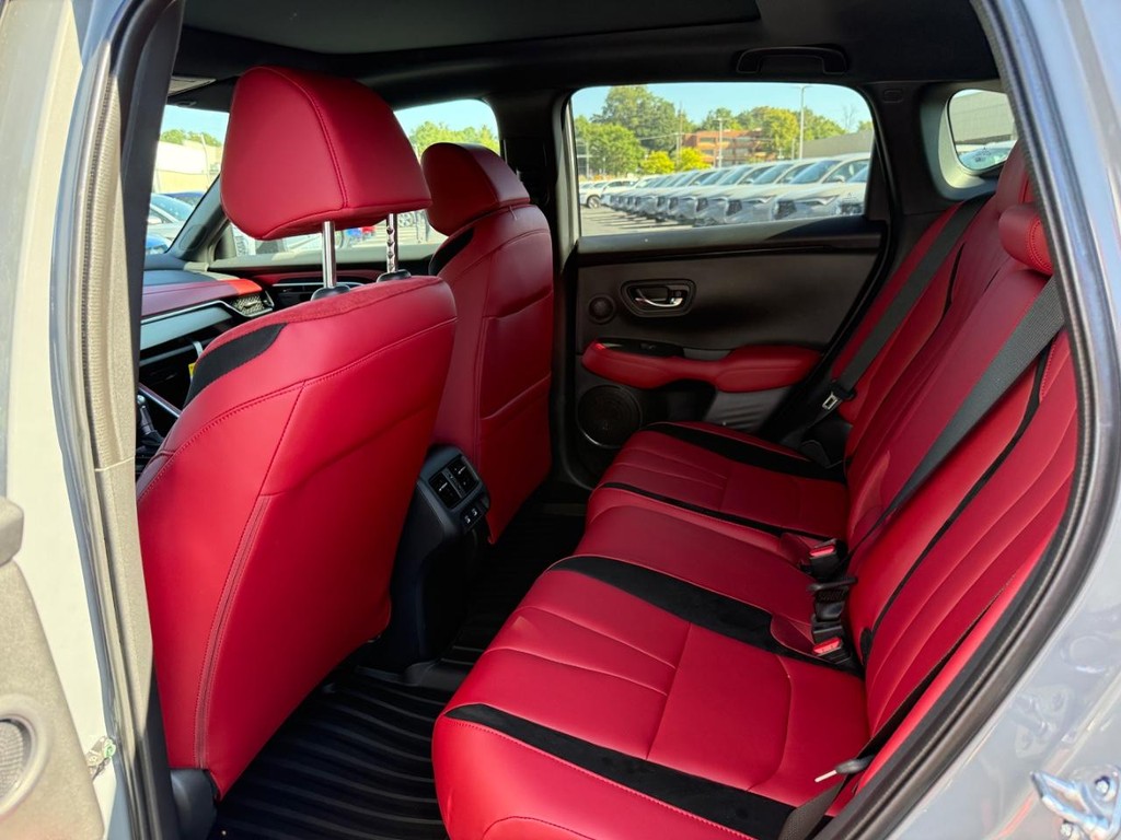 Acura ADX Vehicle Full-screen Gallery Image 06