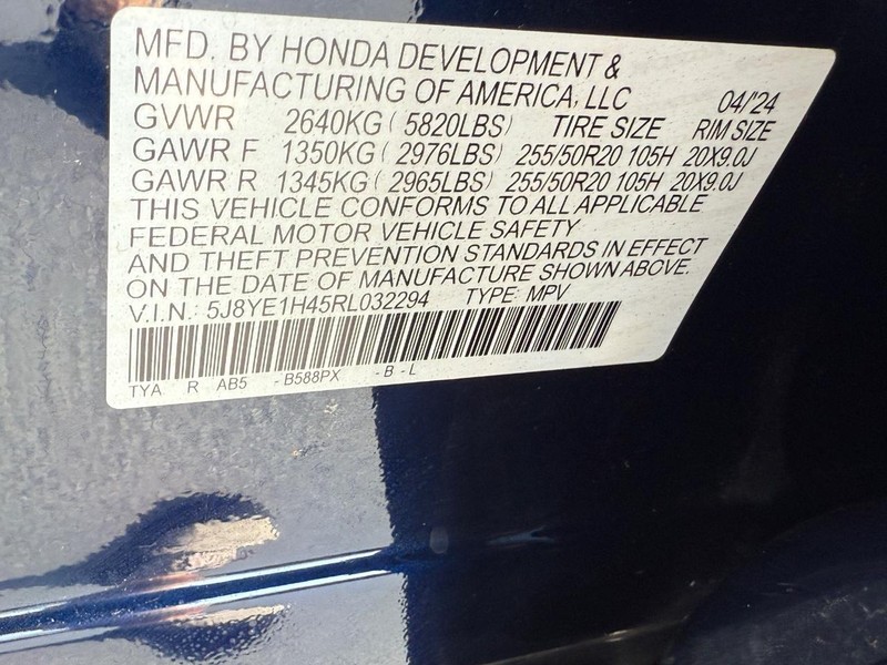 Acura MDX Vehicle Full-screen Gallery Image 23