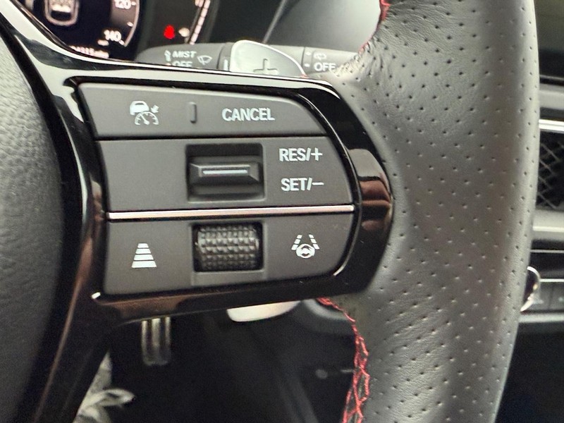 Acura ADX Vehicle Full-screen Gallery Image 17