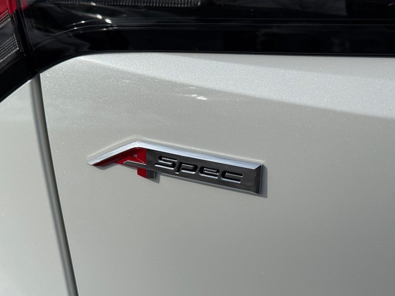 Acura ADX Vehicle Full-screen Gallery Image 06