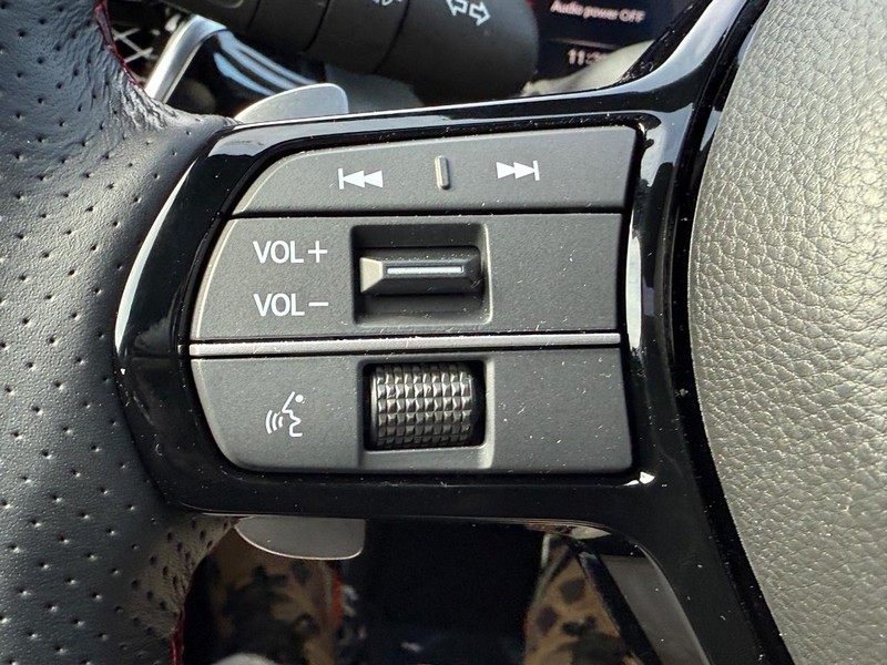 Acura ADX Vehicle Full-screen Gallery Image 18