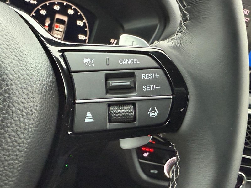 Acura ADX Vehicle Full-screen Gallery Image 17