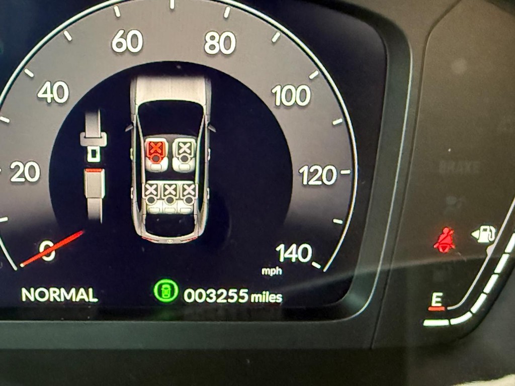 Acura ADX Vehicle Full-screen Gallery Image 20