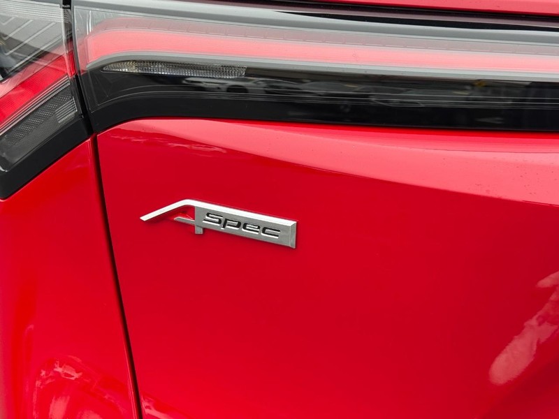 Acura ADX Vehicle Full-screen Gallery Image 06