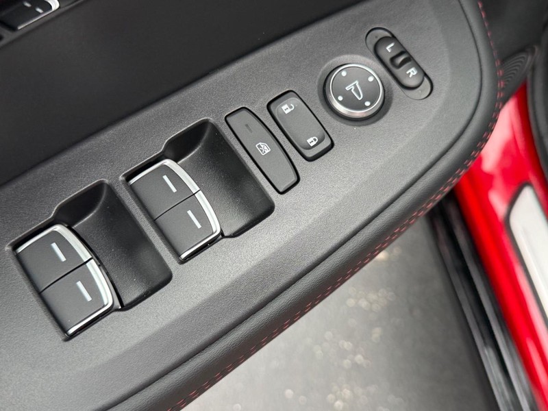 Acura ADX Vehicle Full-screen Gallery Image 15