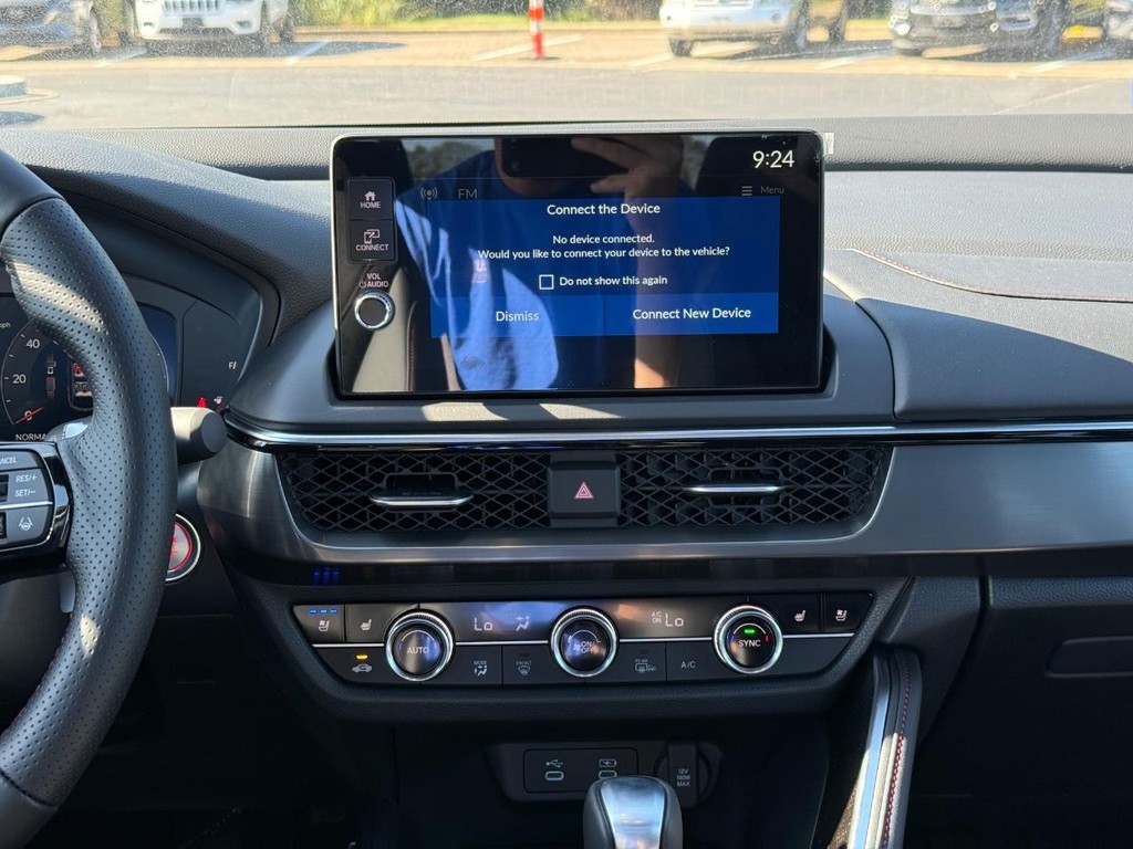 Acura ADX Vehicle Full-screen Gallery Image 08