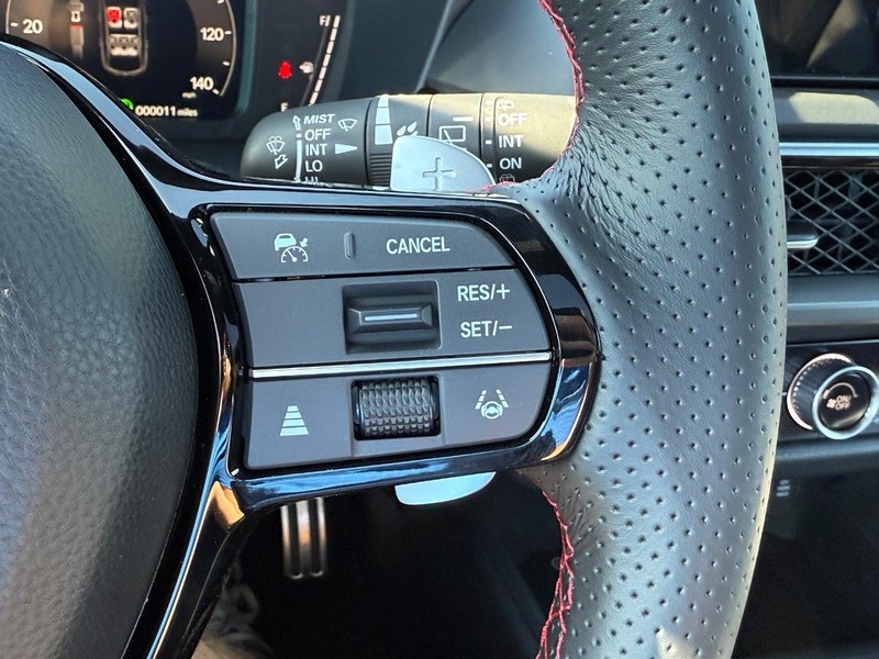 Acura ADX Vehicle Full-screen Gallery Image 12