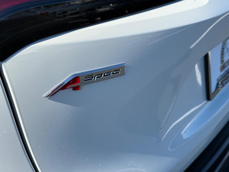 Acura ADX Vehicle Full-screen Gallery Image 04