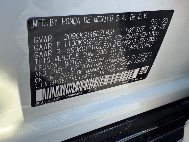 Acura ADX Vehicle Full-screen Gallery Image 18