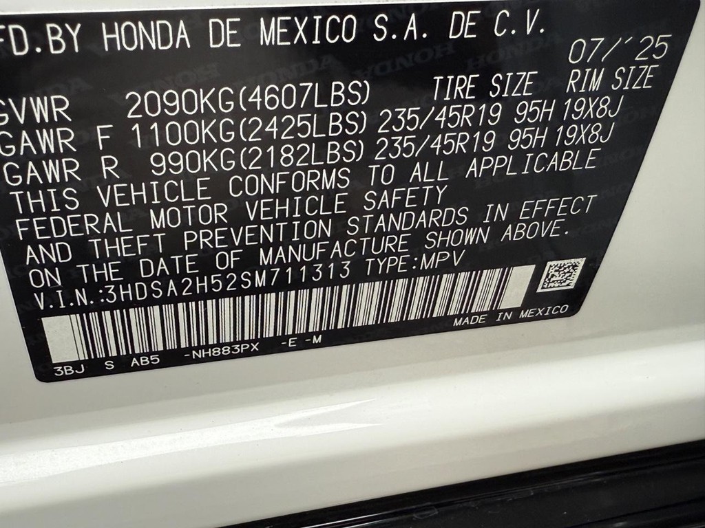 Acura ADX Vehicle Full-screen Gallery Image 22