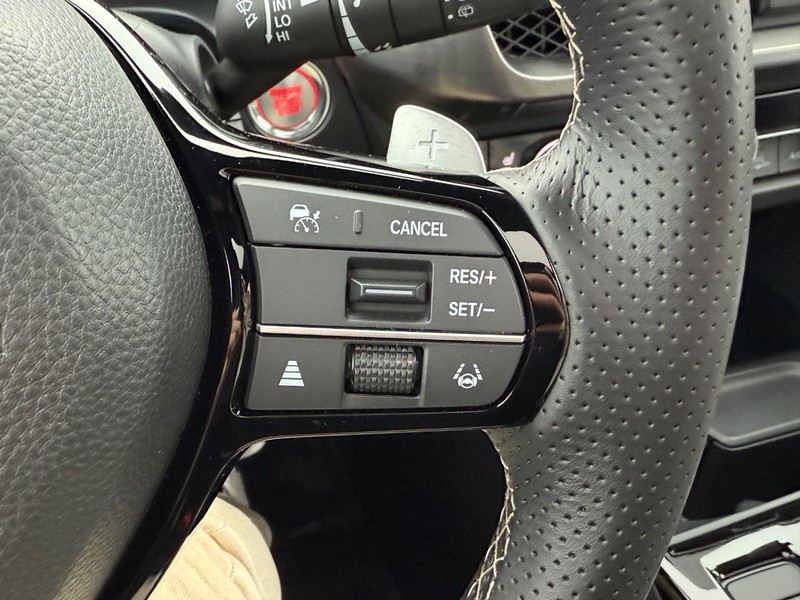 Acura ADX Vehicle Full-screen Gallery Image 19