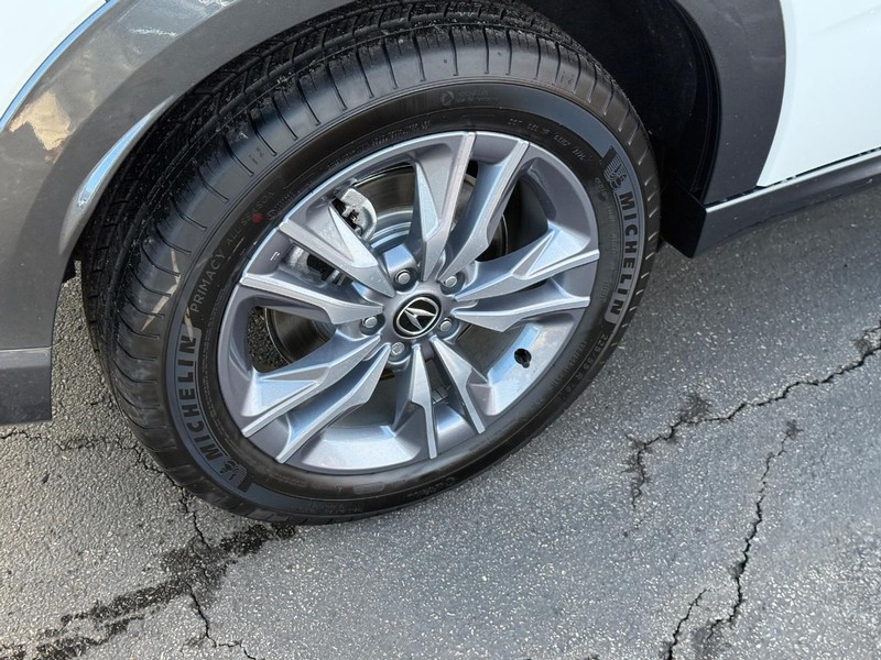 Acura ADX Vehicle Full-screen Gallery Image 07