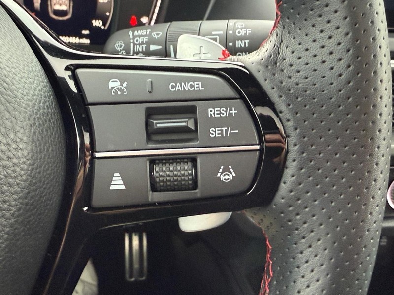 Acura ADX Vehicle Full-screen Gallery Image 17