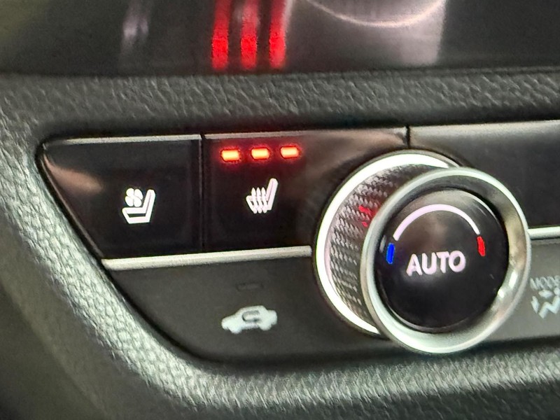 Acura ADX Vehicle Full-screen Gallery Image 21