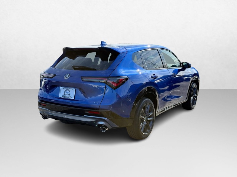 Acura ADX Vehicle Full-screen Gallery Image 07